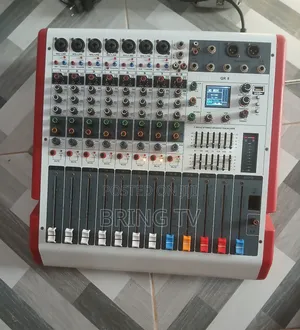Yamaha QR Powered Mixer With Bluetooth Connectivity