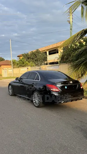 Mercedes-Benz C300 Luxury 4matic Sedan AWD (2.0L 4cyl 7A) 2017 Blue