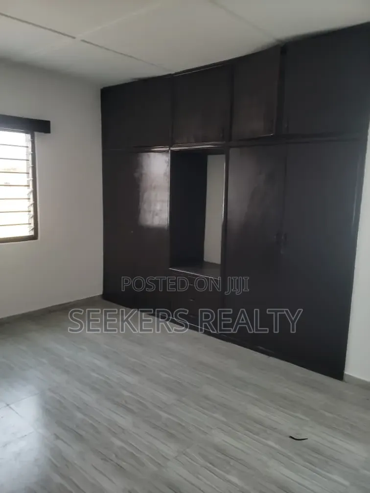 2bdrm House in Seekers Realty, GREDA Estate for rent