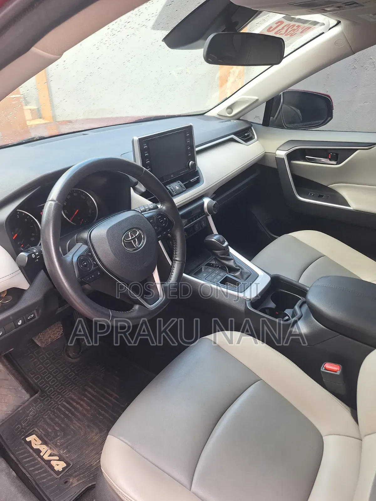 Toyota RAV4 XLE Premium 2021 Burgundy
