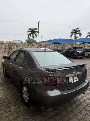 Toyota Corolla 1.8 2008 Gray