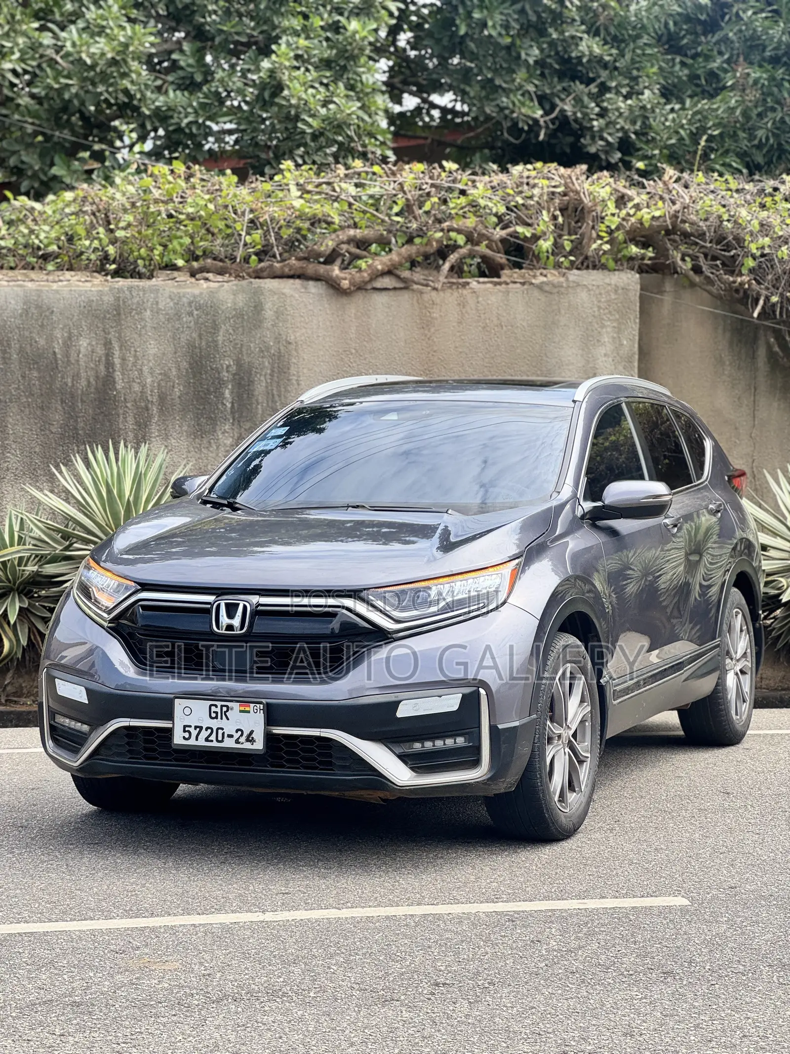 Honda CR-V Touring 2022 Gray
