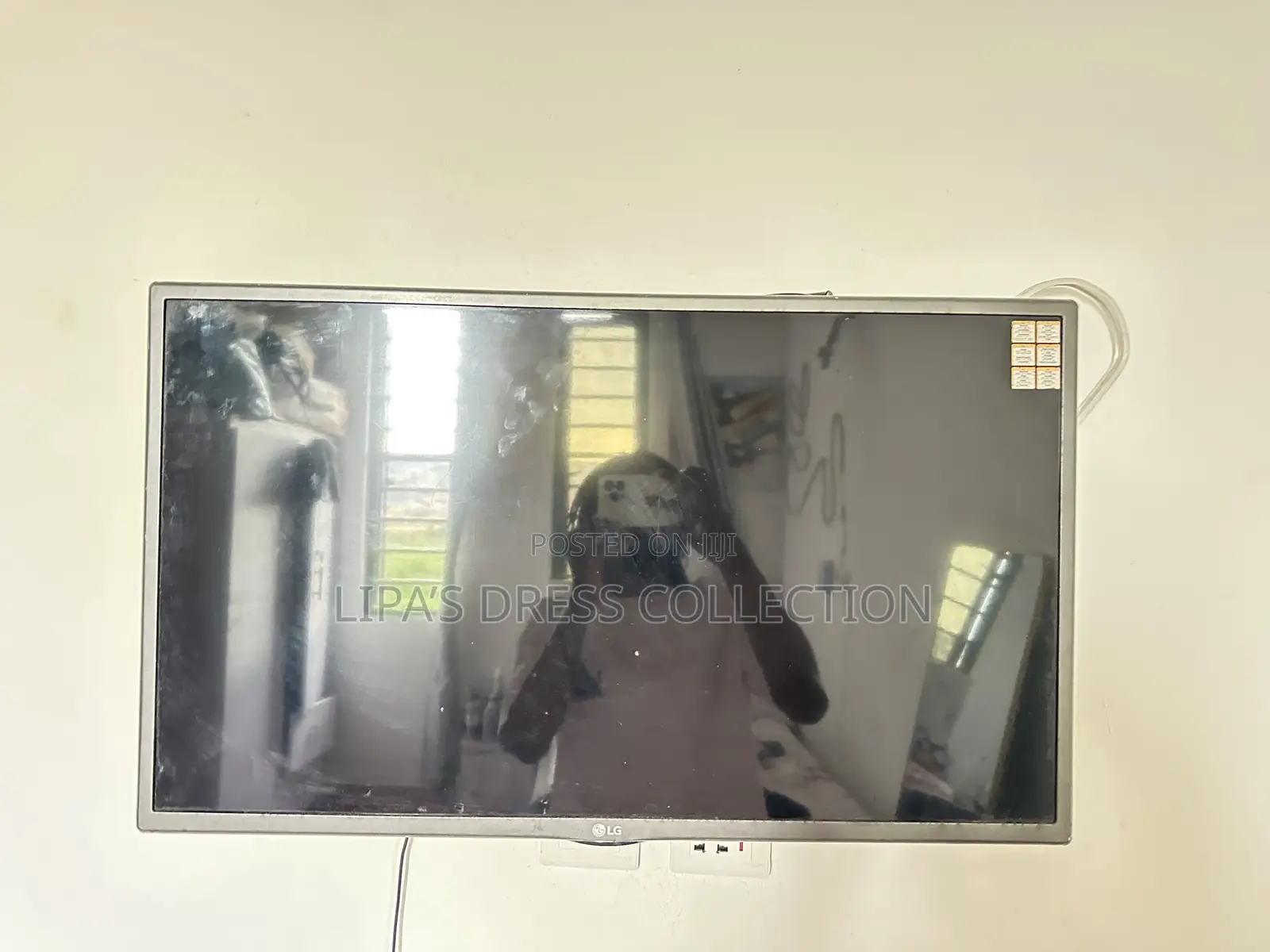 32 Inches Television