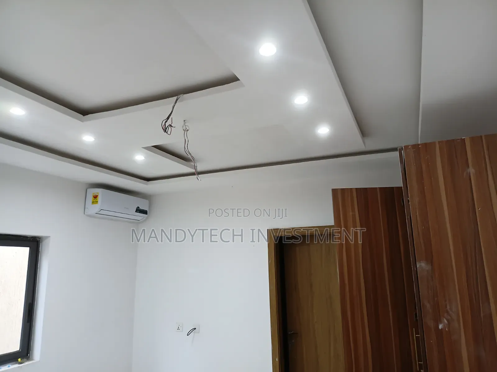 4bdrm Duplex in Lake Side Estate for sale