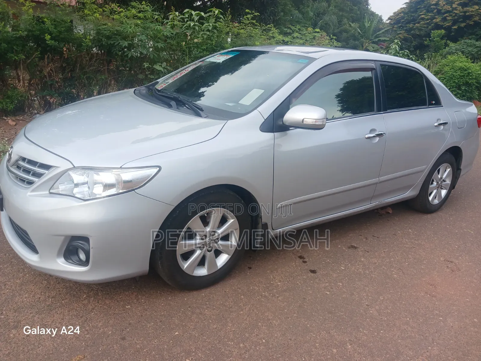 Toyota Corolla Altis 2013 Silver