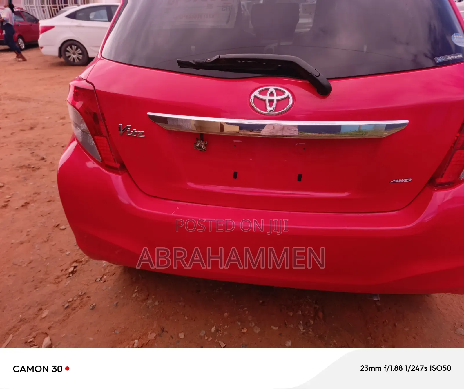 Toyota Vitz 2013 Red