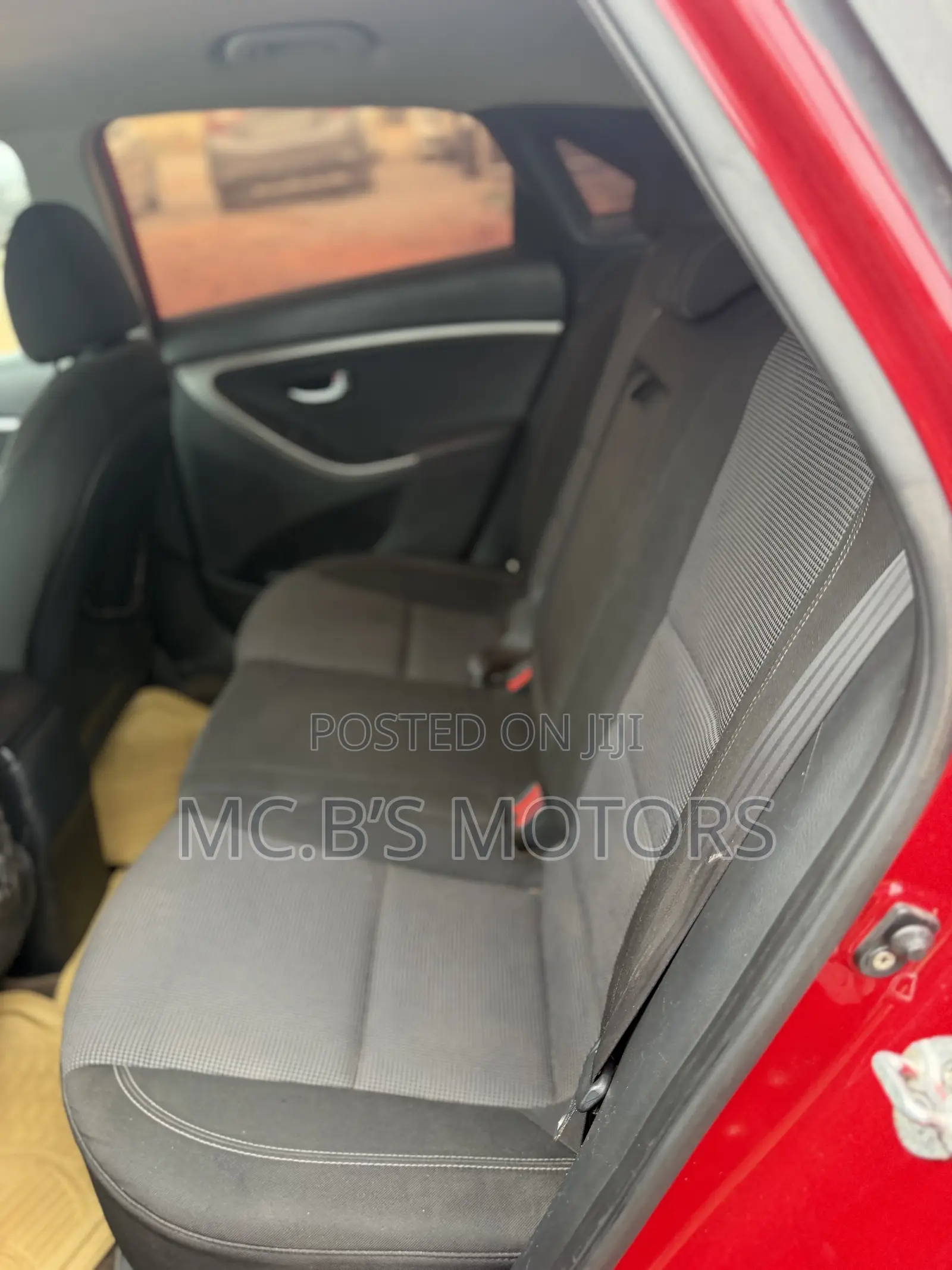 Hyundai Elantra 2017 Red