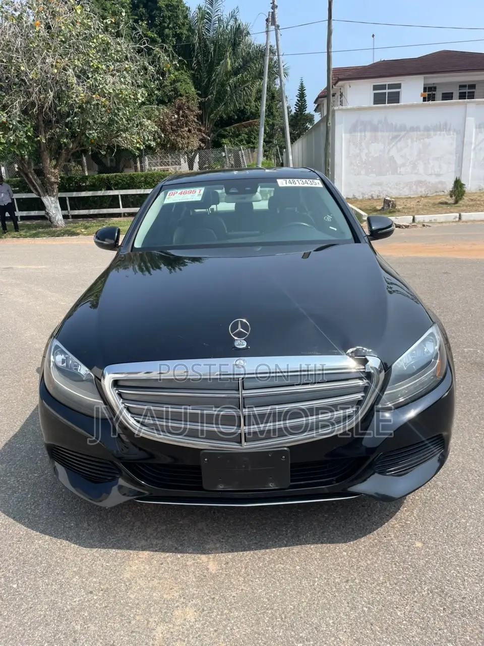 Mercedes-Benz C300 2017 Black