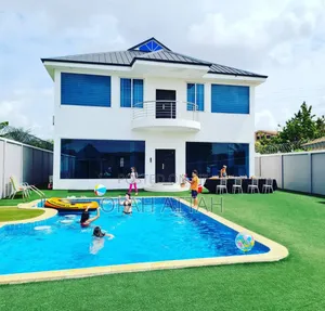 Furnished 5bdrm Mansion in Ahodwo Kumasi for sale
