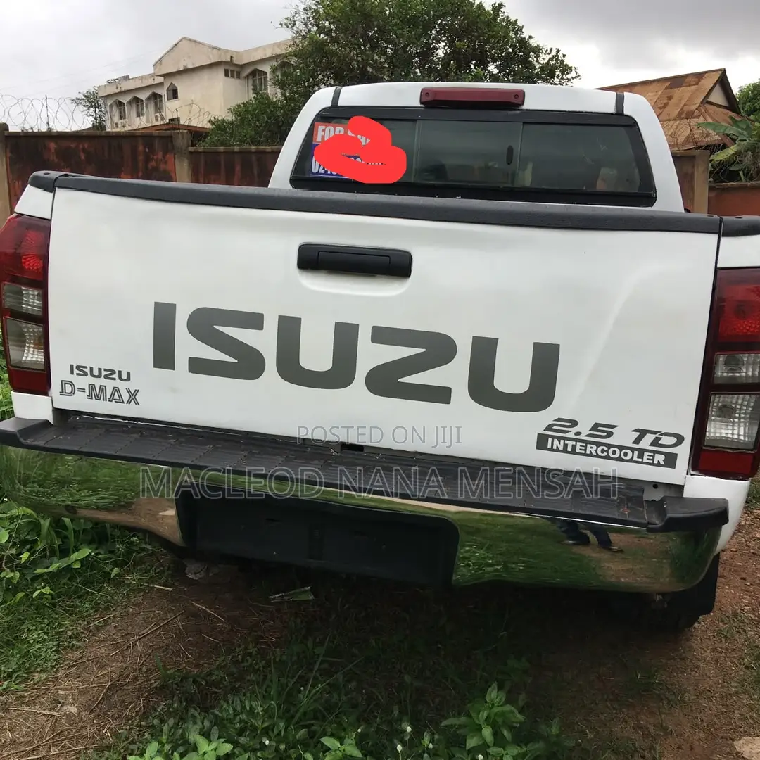 Isuzu D-MAX 2016 White