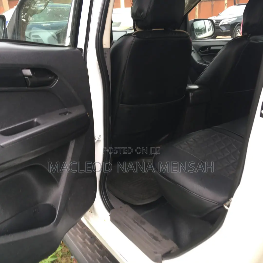Isuzu D-MAX 2016 White