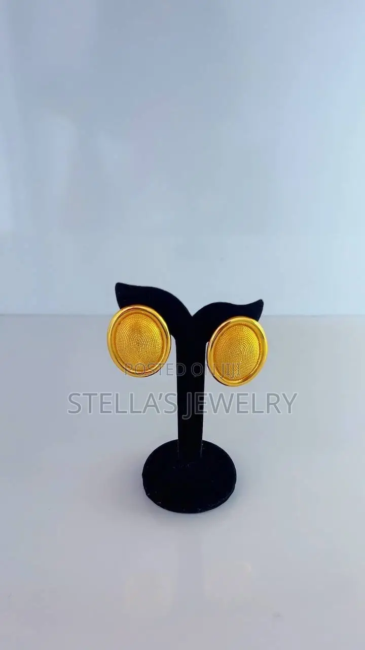Quality Earring 105