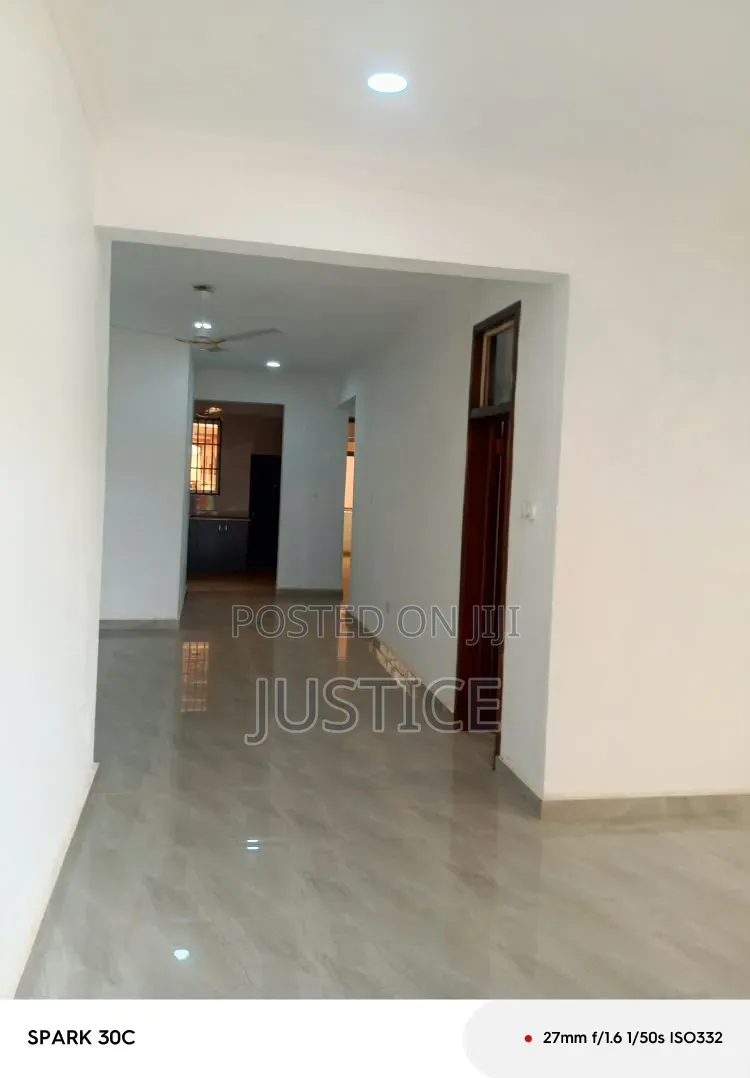 2bdrm Apartment in Asore Junction, Boi for rent