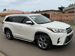 Toyota Highlander XLE 2019 White