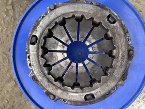 Toyota Yaris Four Plugs Pressure Plate and Disk