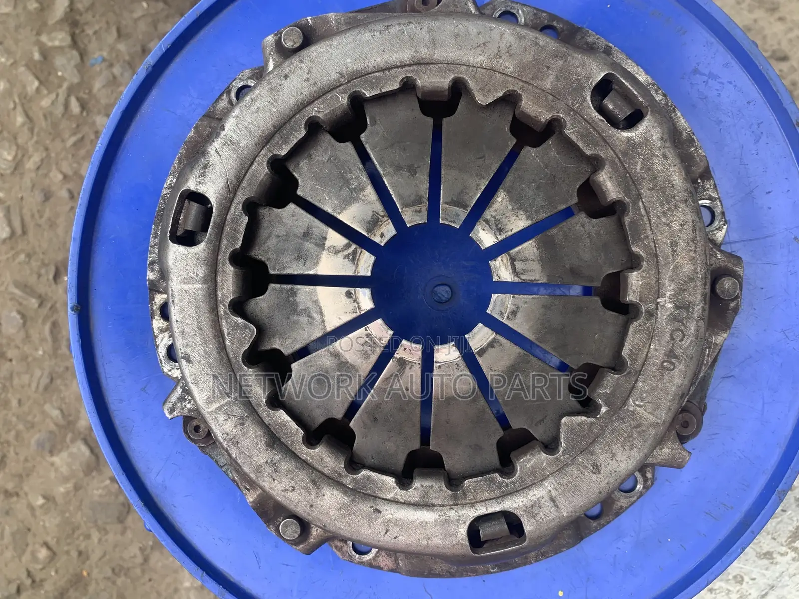 Toyota Yaris Four Plugs Pressure Plate and Disk