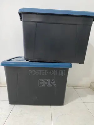 102litres Capacity Side Buckle Storage Container With Wheels