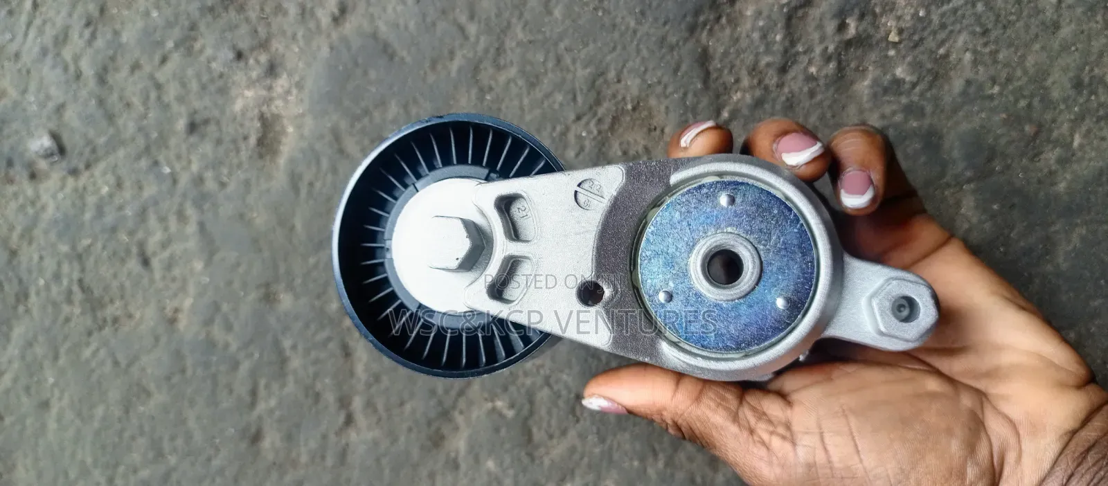 Camry Adjuster