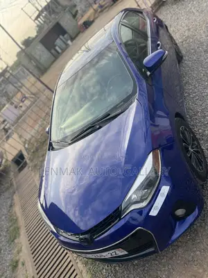 Toyota Corolla S 4dr Sedan (1.8L 4cyl CVT) 2015 Blue