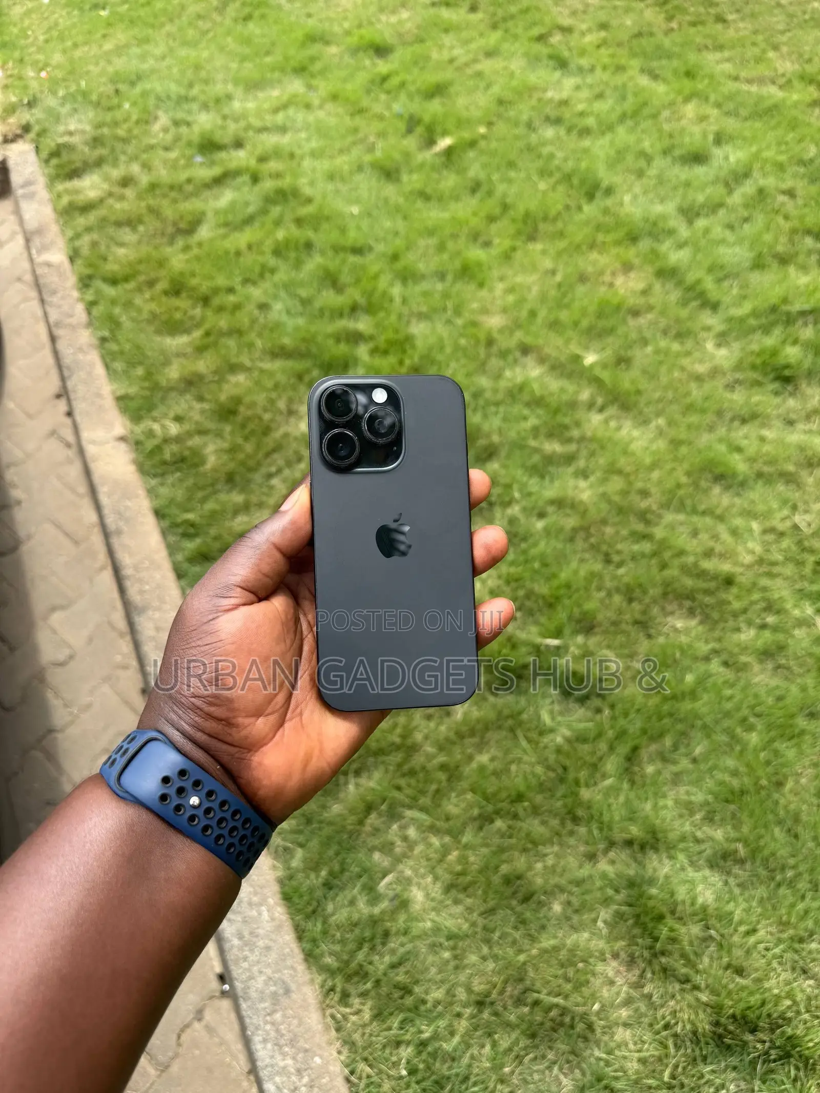 Apple iPhone 16 Pro 128 GB Black