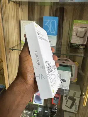 New Apple iPhone 16 128 GB White