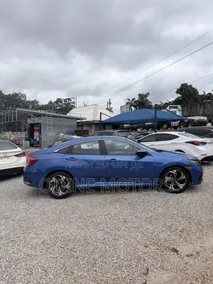Honda Civic 2018 Blue