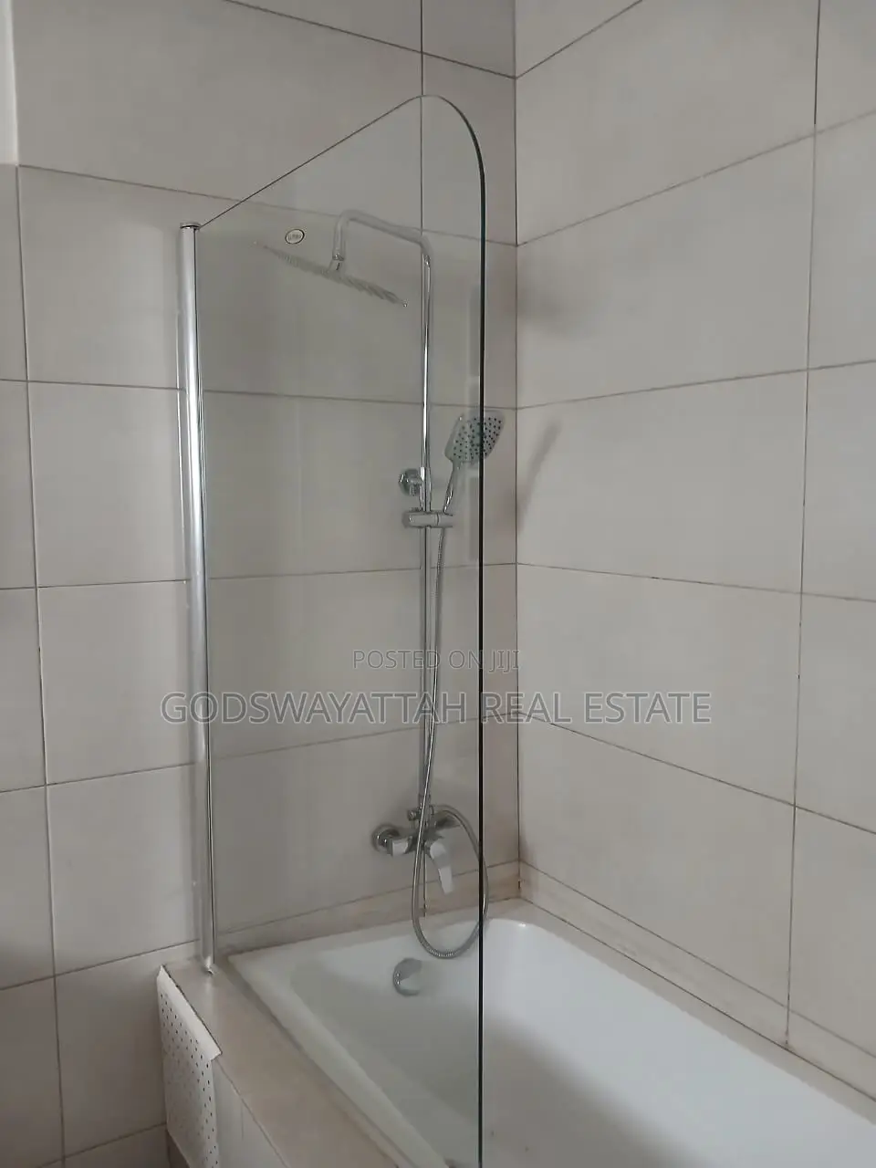 4bdrm House in East Legon, Adjiriganor for rent
