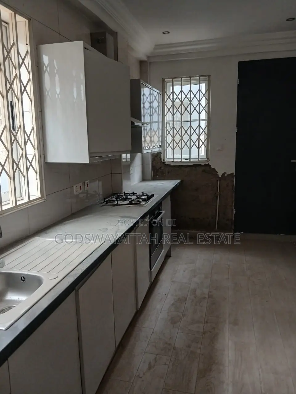 4bdrm House in East Legon, Adjiriganor for rent
