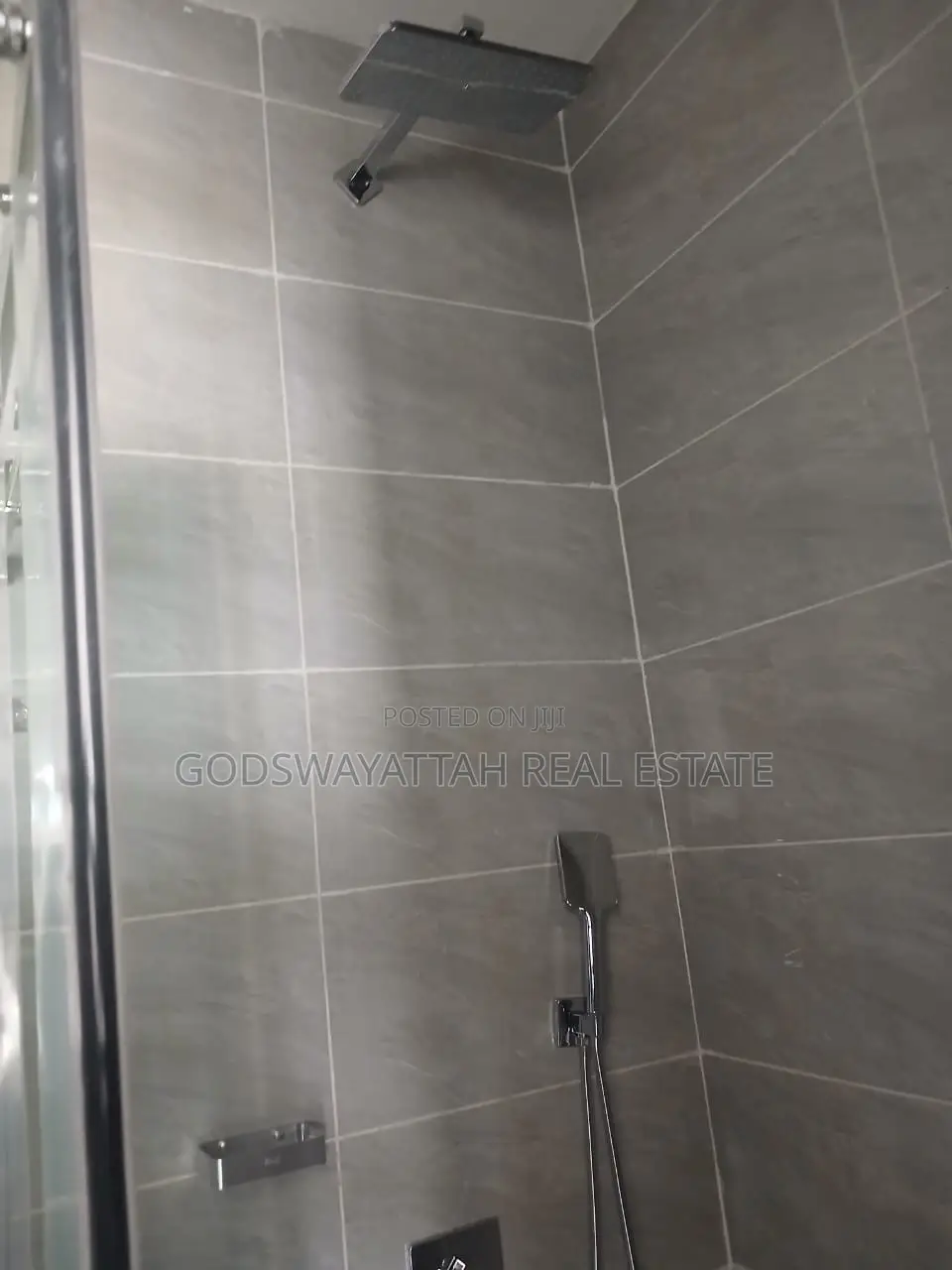 4bdrm House in East Legon, Adjiriganor for rent
