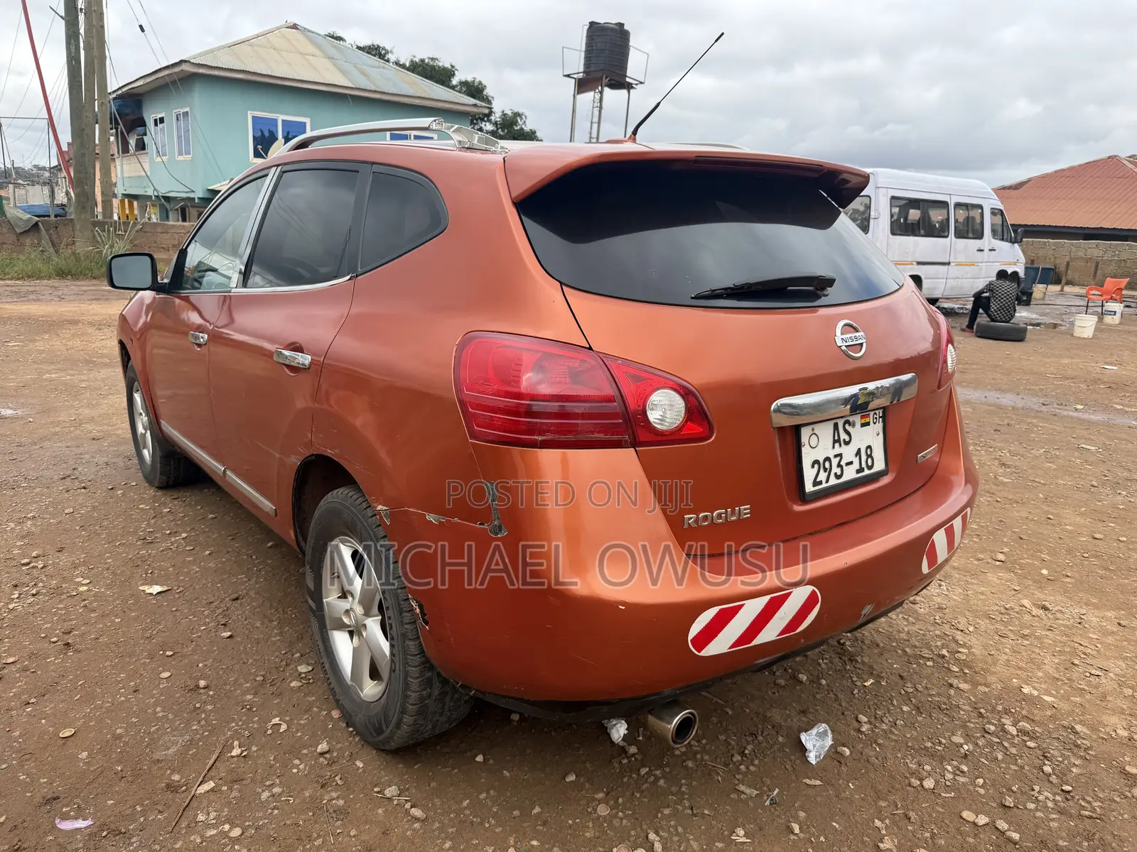 Nissan Rogue 2012 Orange