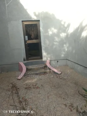 2bdrm Apartment in Abuakwa Mim, Atwima Nwabiagya for sale