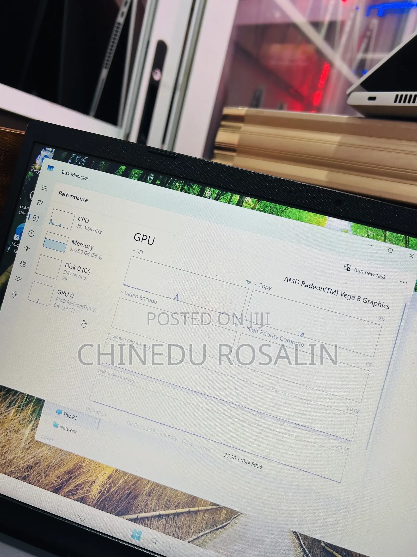 Laptop Asus Vivobook 15 8GB AMD Ryzen 5 SSD 256GB