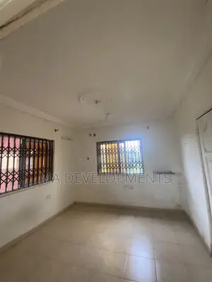 2bdrm Apartment in Madev Realty, Lapaz for rent