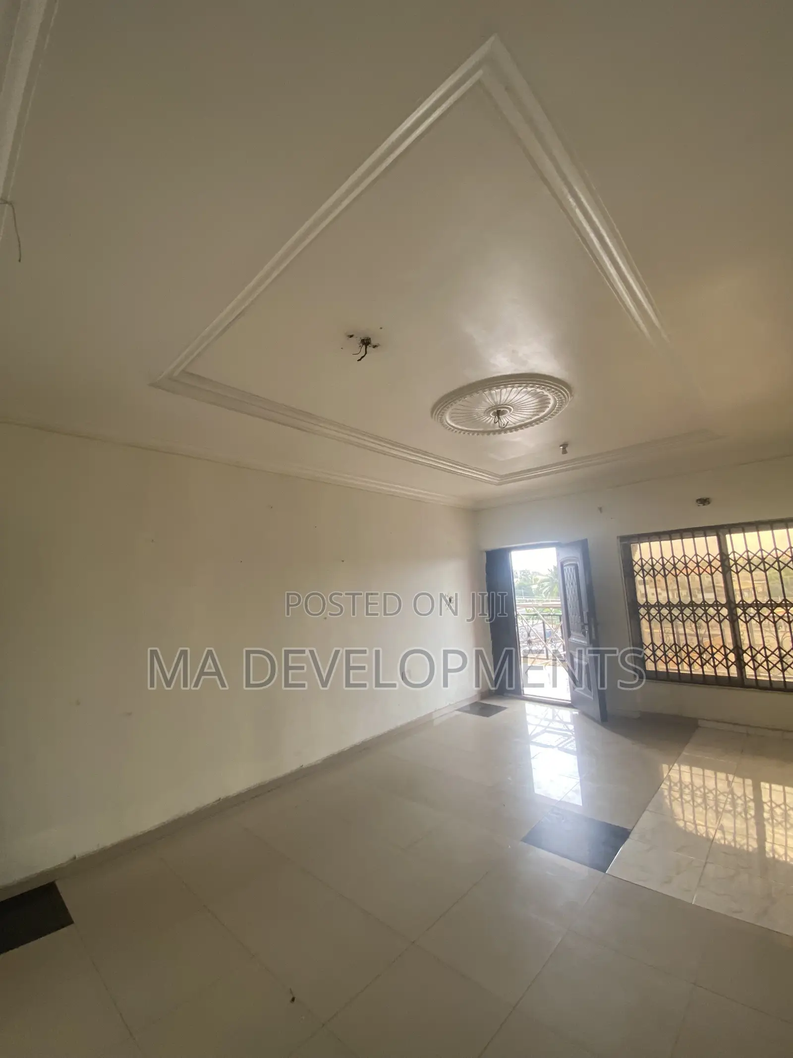 2bdrm Apartment in Madev Realty, Lapaz for rent