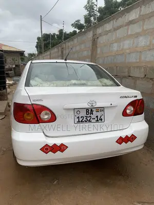 Toyota Corolla 2010 White