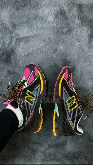 New Balance 1906r Neon Nights