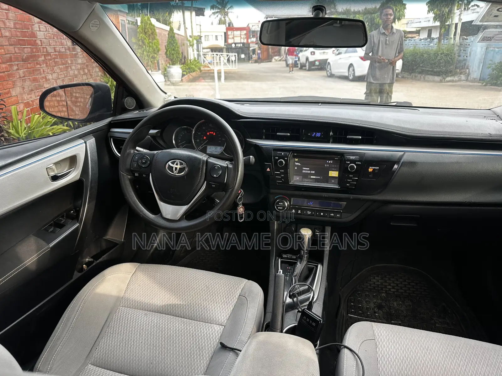 Toyota Corolla LE 4dr Sedan (1.8L 4cyl CVT) 2016 Red