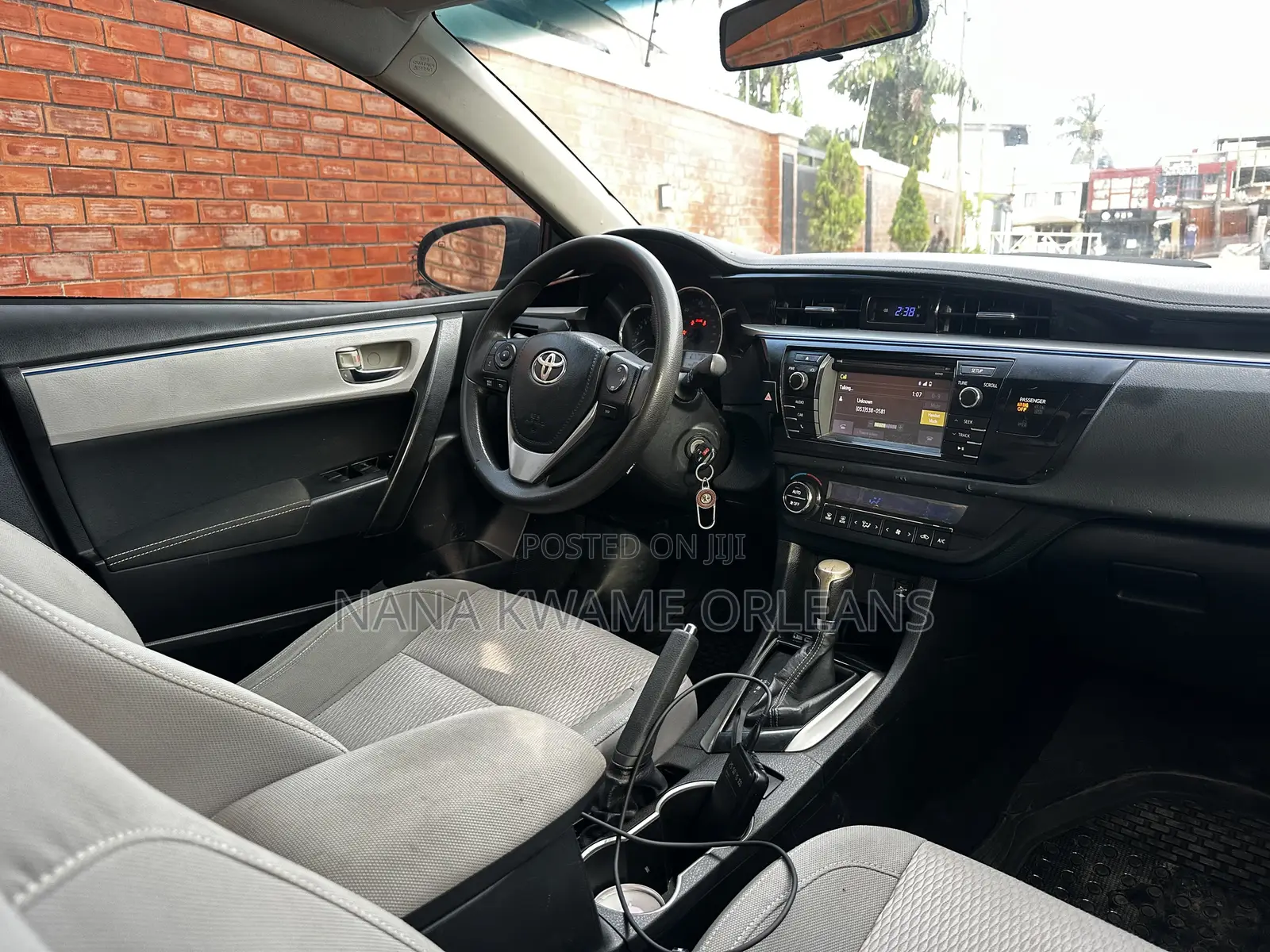 Toyota Corolla LE 4dr Sedan (1.8L 4cyl CVT) 2016 Red