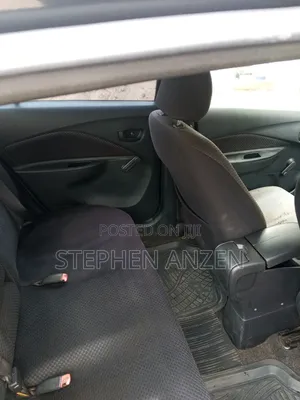 Toyota Yaris 2009 Black