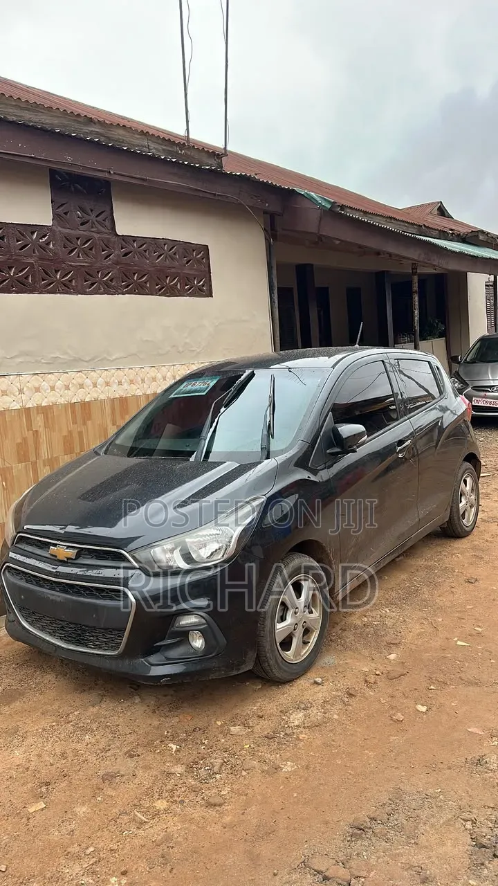 Chevrolet Spark LS CVT 2016 Black