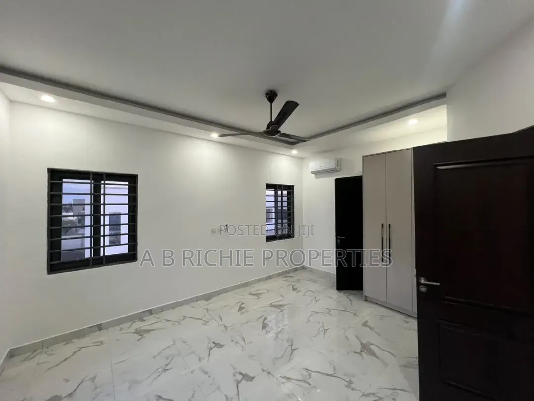 5bdrm House in Ab Richie Properties, Tseaddo for rent
