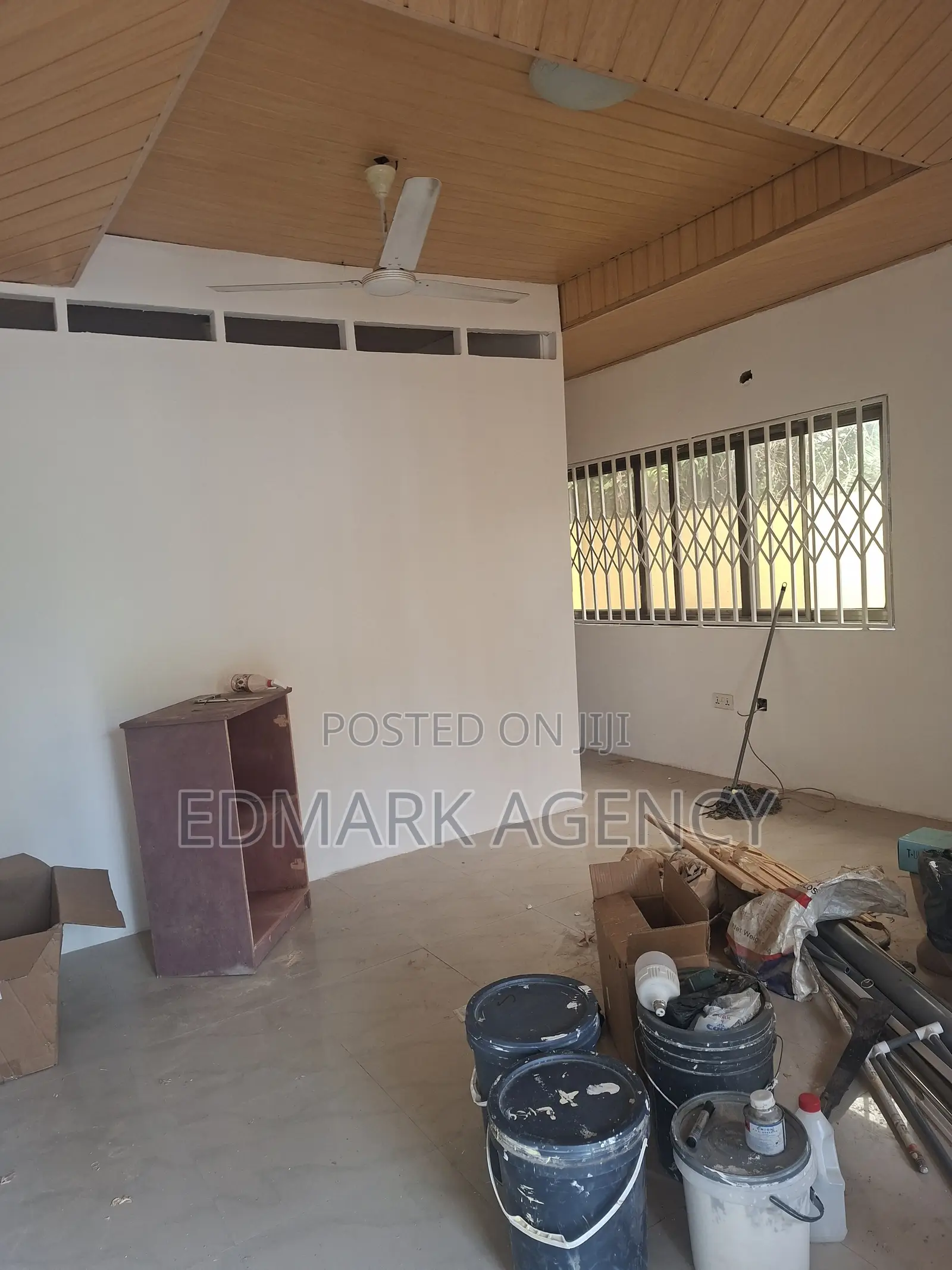 1bdrm Apartment in Kwabenya Acp for rent