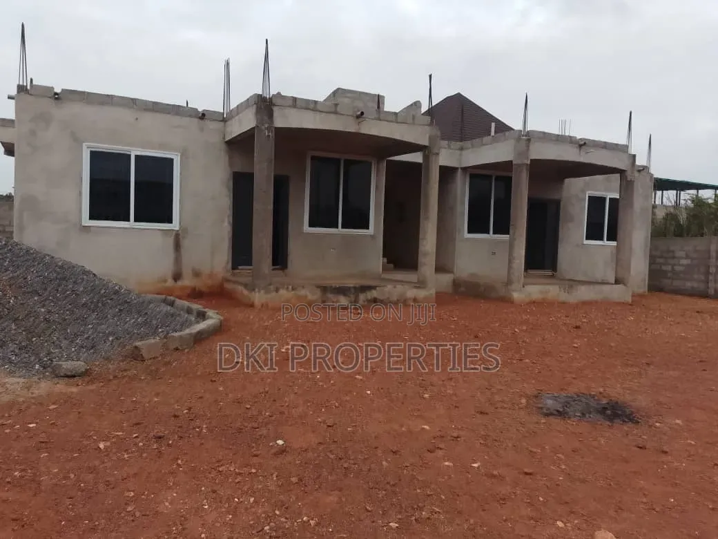 4bdrm Apartment in Dki Properties, Amrahia for sale