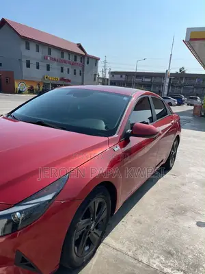 Hyundai Elantra 2021 Red
