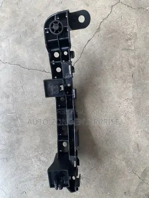 Honda CRV 2017 2018 2019 2020 2021 2022 Fender Locker/Fender Bracket