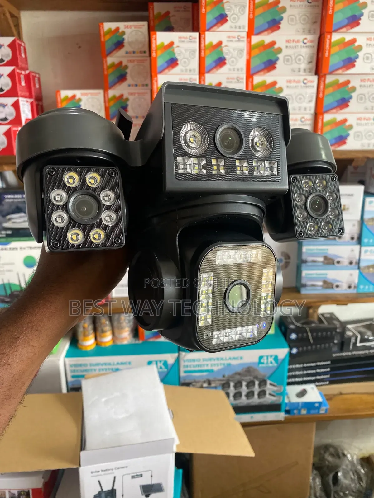 4 Lens PTZ Solar Camera 4g Aov