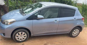 Toyota Vitz 1.3 AWD 5dr 2014