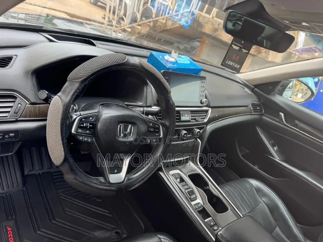 Honda Accord EX-L (2.0L 4cyl Turbo 10A) 2019 Black