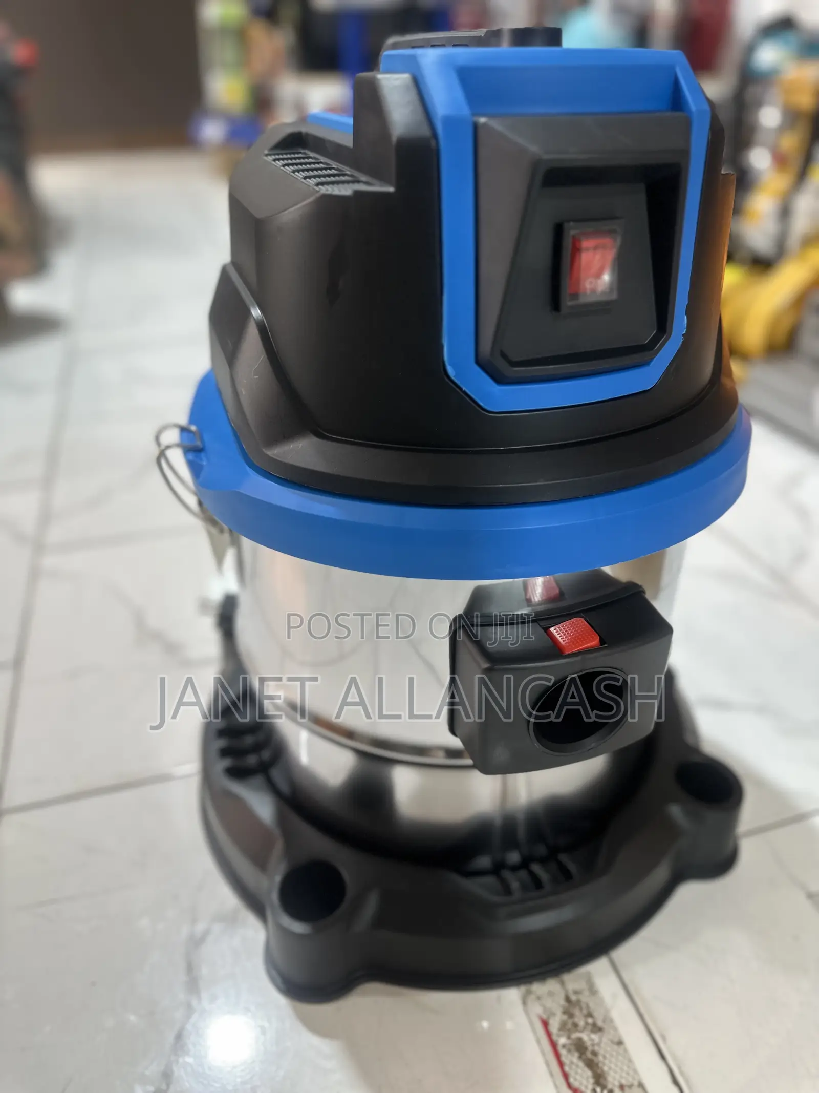 Vacuum Cleaner