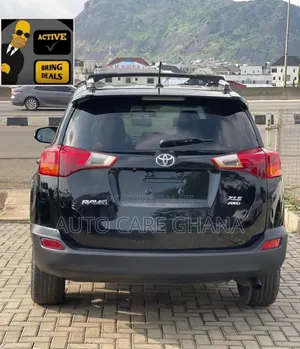 Toyota RAV4 XLE 4dr SUV AWD (2.5L 4cyl 6A) 2015 Black